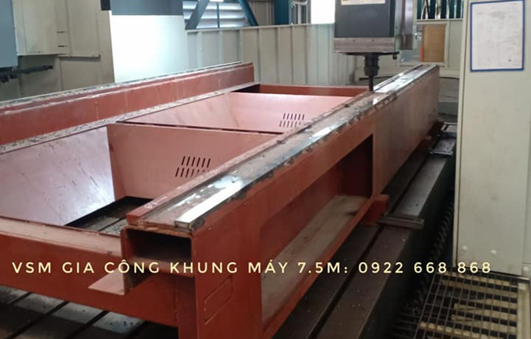 Gia công Phay CNC chi tiết siêu trường siêu trọng